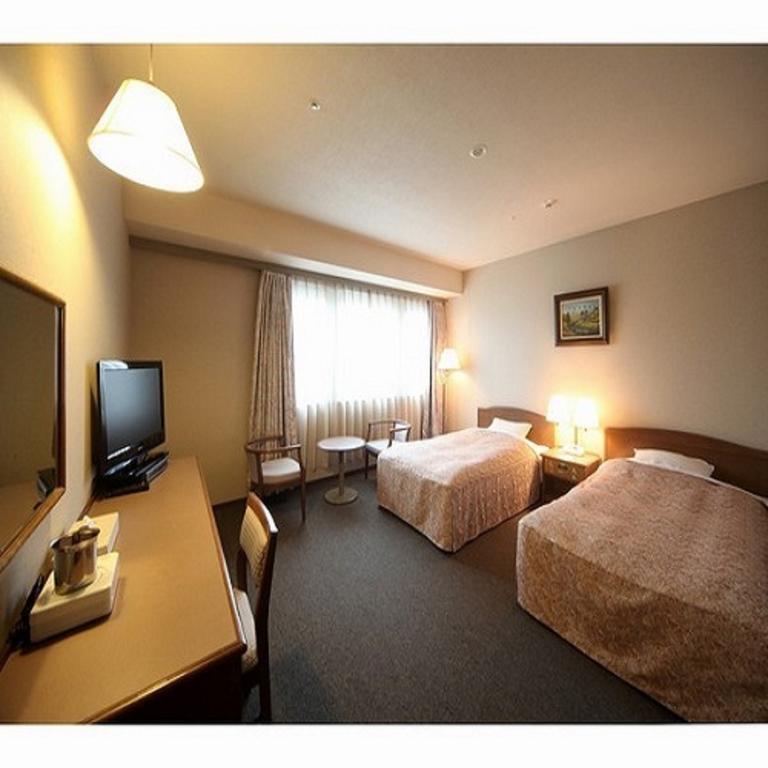 Hotel Crown Hills Takefu Ечідзен  Екстер'єр фото